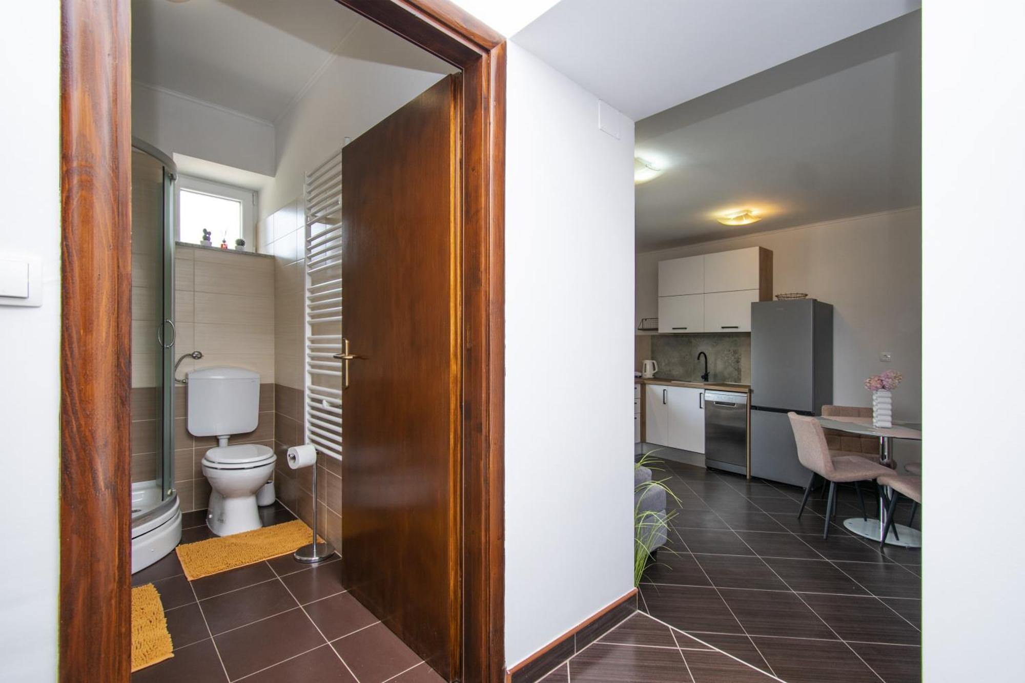 Apartments Alisa Brodarica  Habitación foto